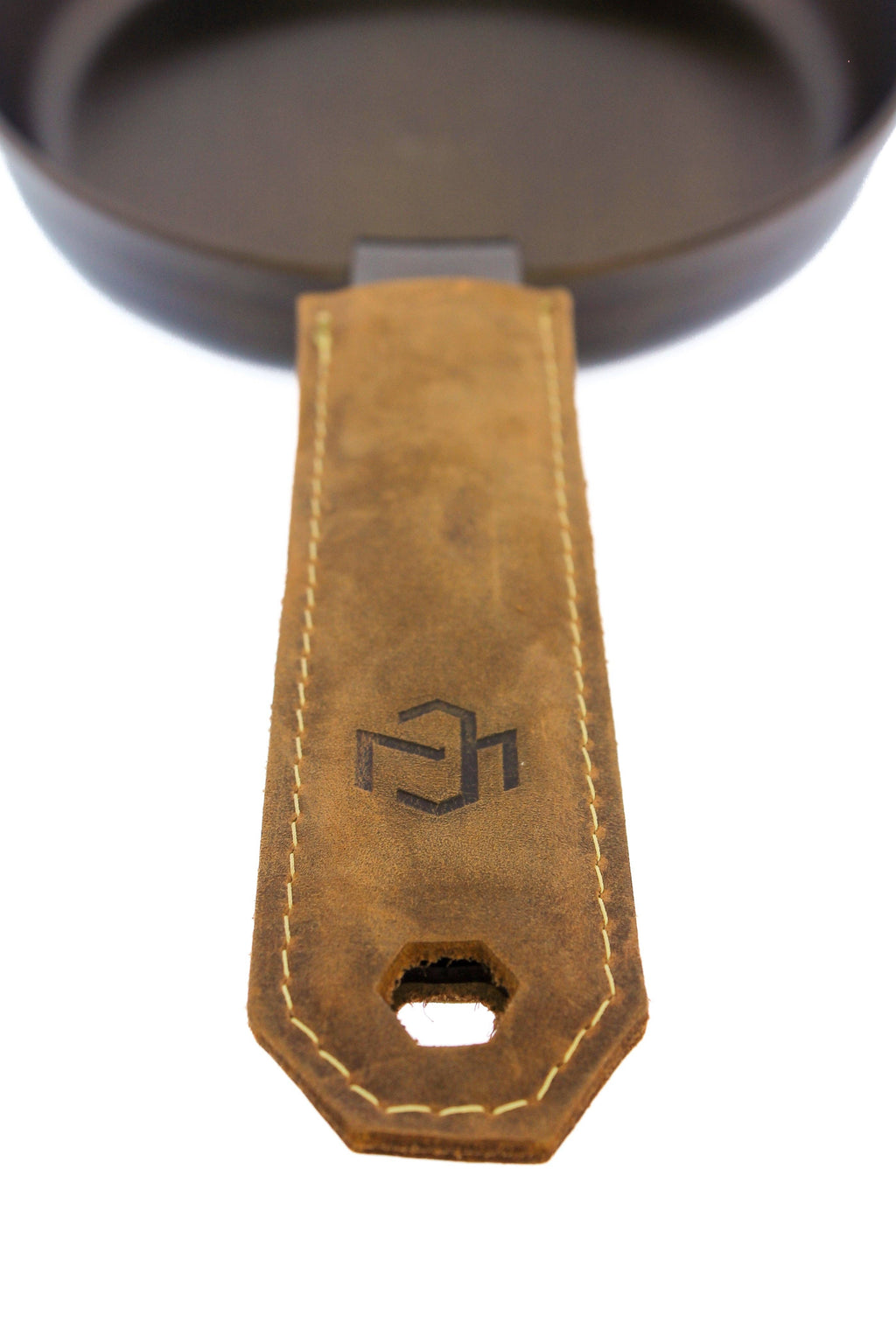 8" Skillet Leather Sleeve by Cast-A-Way Carbon