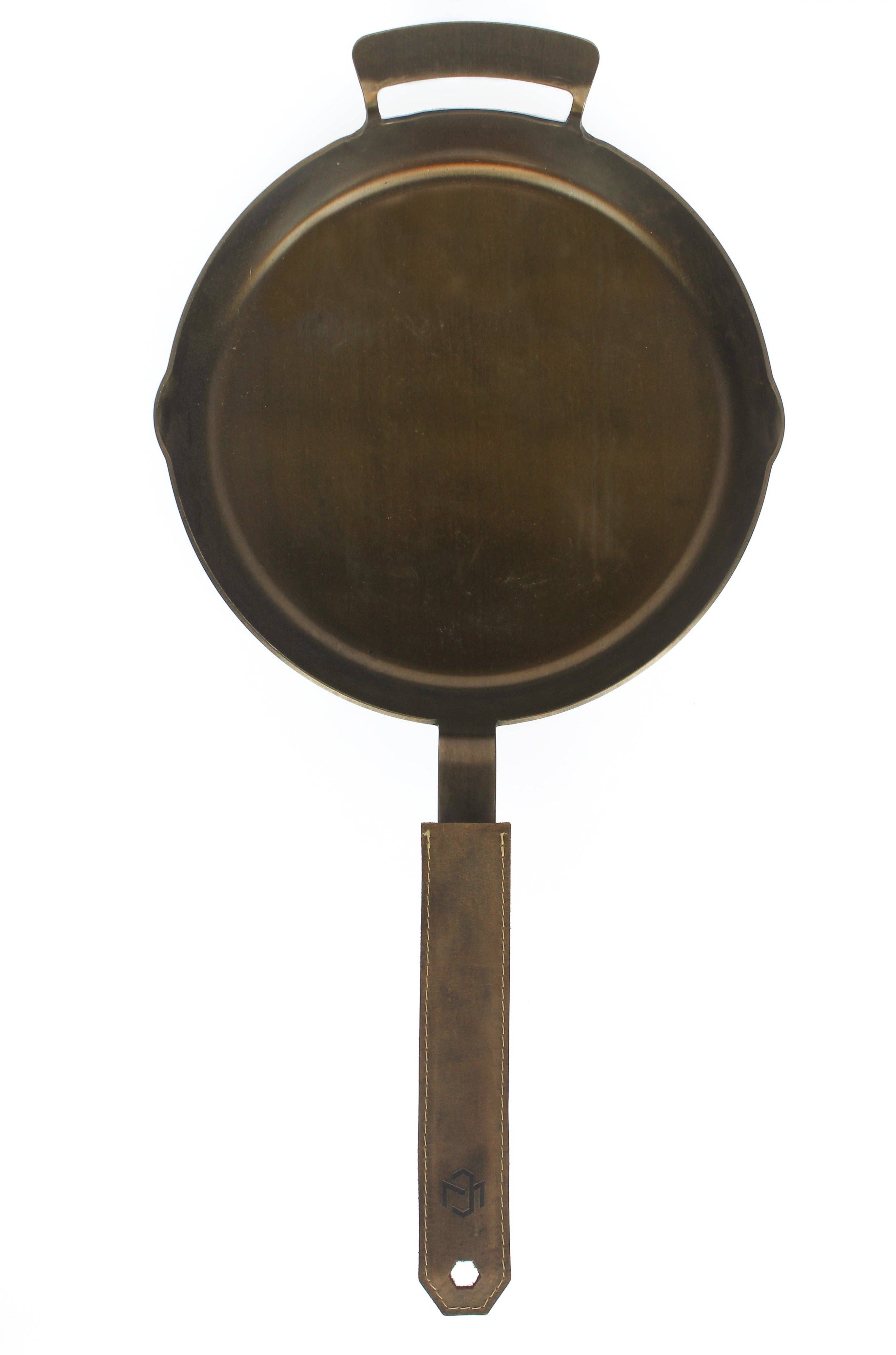 10" / 12" Leather Skillet Sleeve by Cast-A-Way Carbon