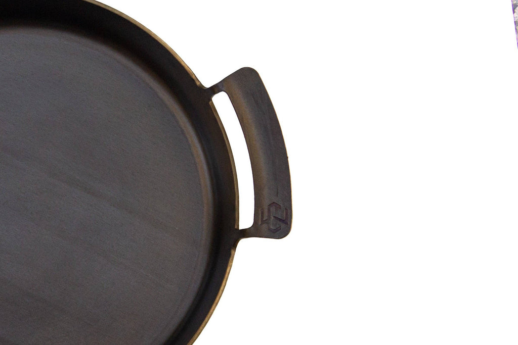 12" Pioneer Pan by Cast-A-Way Carbon